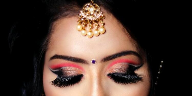 Fashion and Latest Shades of Lipstick for Girls