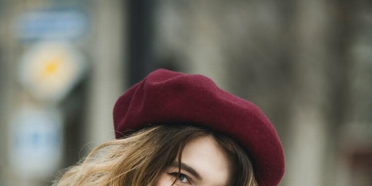 The Ultimate Guide to Buying Fashion Accessories and Clothes for Winter